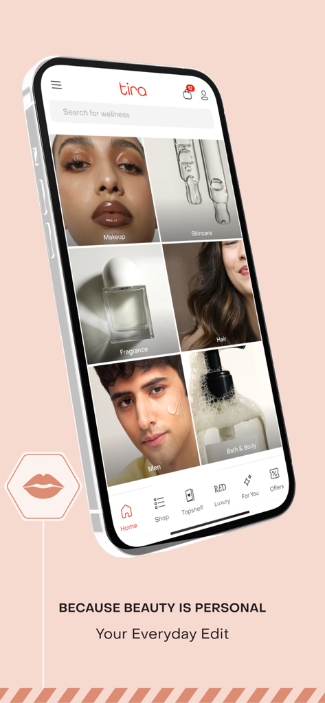 Tira: Online Beauty Shopping - Pantalla de smartphone que muestra la página de inicio de la aplicación de belleza Tira con categorías de compras como maquillaje, cuidado de la piel y fragancia