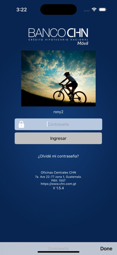 Pantalla de inicio de sesión de la banca móvil de Banco CHN mostrando el logo del banco y un campo de entrada de contraseña