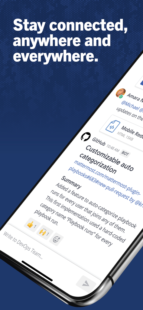 Interfaccia mobile di Mattermost che mostra un messaggio di integrazione GitHub su uno schermo iPhone