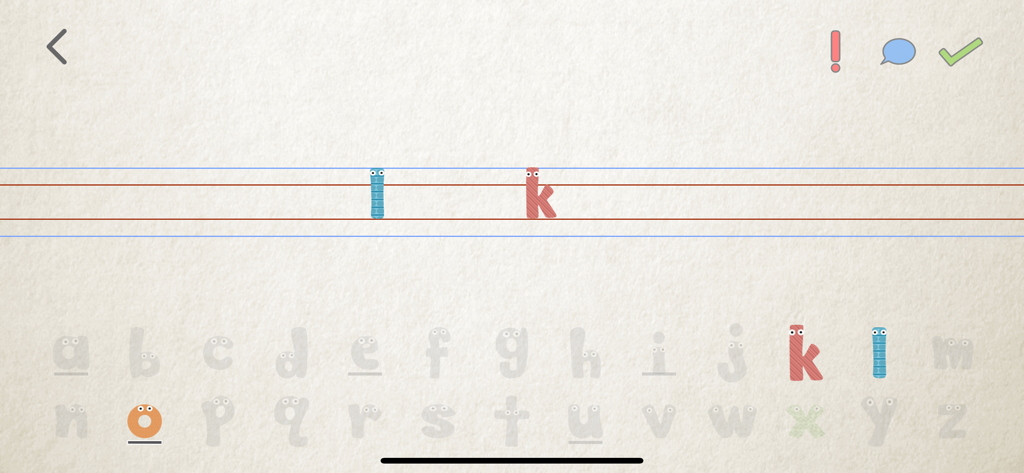Interface educacional do aplicativo I Spell Words mostrando letras animadas em linhas pautadas para prática de ortografia infantil