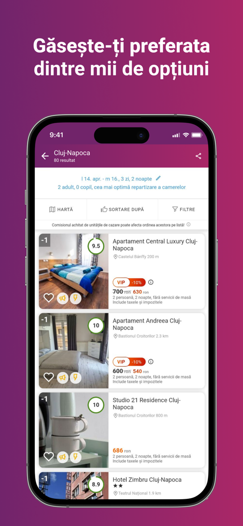 Una pantalla móvil que muestra resultados de búsqueda de hoteles y apartamentos en Cluj-Napoca con descuentos VIP y valoraciones de usuarios en la aplicación Travelminit.
