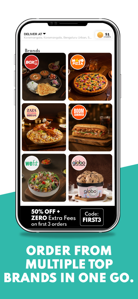 EatClub: Food Delivery App - Interfaccia dell'app EatClub che mostra diversi marchi di cibo, tra cui Box8 Mojo Pizza e WeFit, con un'offerta di sconto del 50%