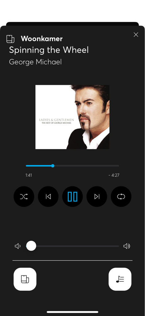 Pantalla de control de audio para el sistema de hogar inteligente KNX que muestra la reproducción de música