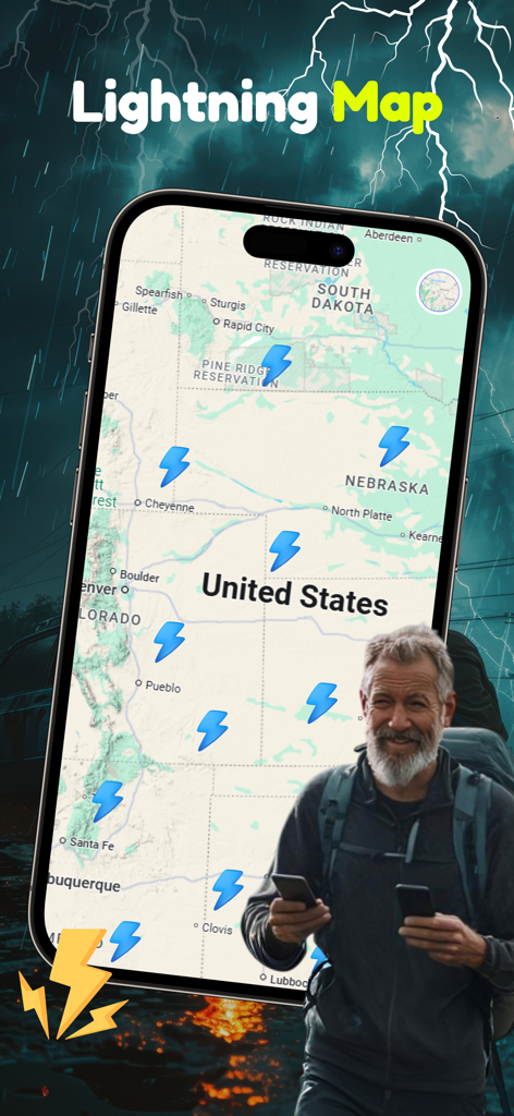 Lightning Tracker with Alerts - アメリカの地図上でリアルタイムの雷の落雷位置を示す雷追跡アプリのスマートフォン画面、前景にはアウトドアハイカー