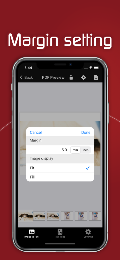 Schermata di uno smartphone che mostra l'interfaccia di impostazione dei margini per un'app di conversione PDF.