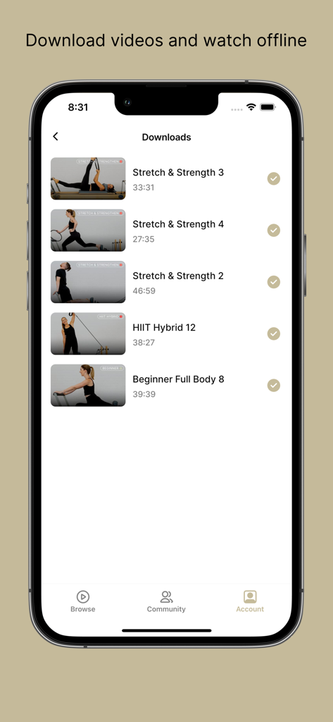 Your Reformer - At Home - Écran de l'application Your Reformer affichant une liste de vidéos d'exercices de Pilates téléchargées pour une visualisation hors ligne sur un appareil mobile