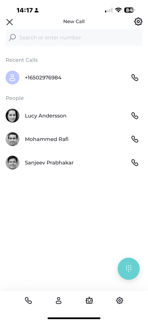Sonetel 2.0 - La nouvelle interface d'appel de l'application Sonetel 2.0 affichant les appels récents et une liste de contacts professionnels