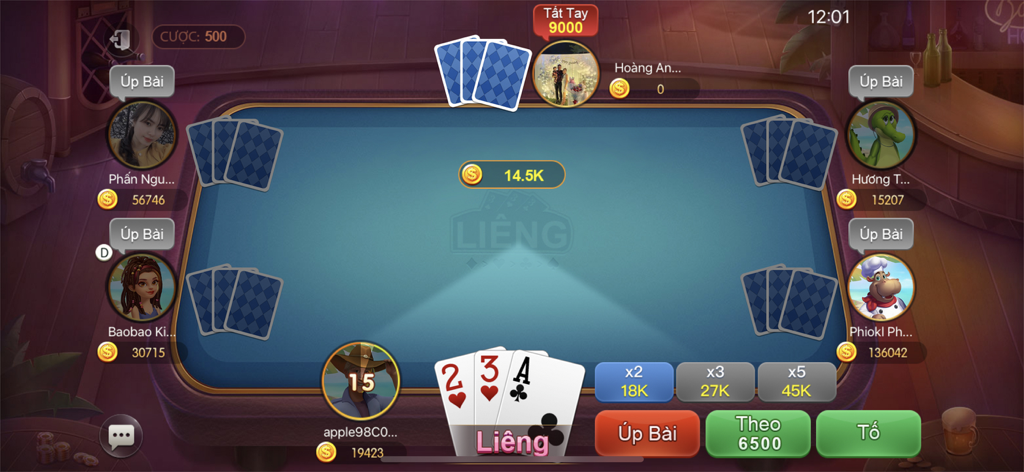 Tiến Lên Miền Nam - Đánh Bài - Gameplay of the Lieng card game with players around a blue table in the Tien Len Mien Nam app