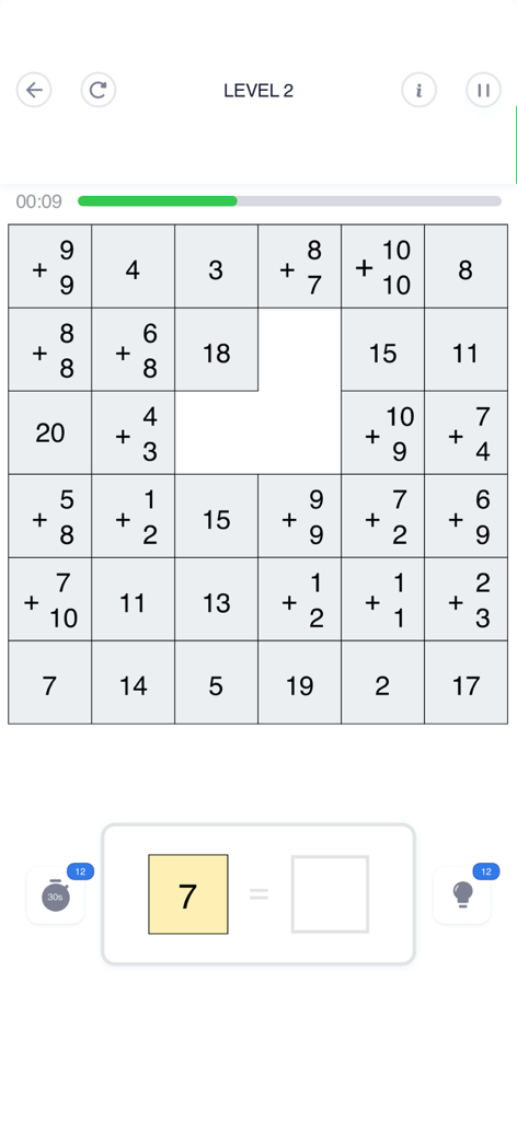 Sudoku Puzzle - Brain Games - Pantalla móvil mostrando una rejilla de puzzle de suma matemática para el nivel dos en la aplicación Sudoku Brain Games
