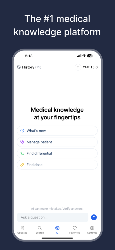 Pantalla de inicio de la aplicación Pathway de conocimiento médico que muestra la búsqueda de IA y herramientas clínicas