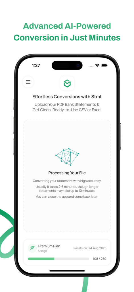 StmtアプリがAIを使用して銀行明細書のPDF変換を処理している様子を示すスマートフォン画面