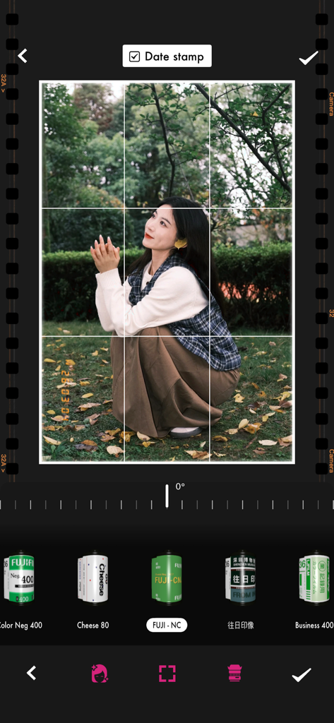 inFi Cam - Vintage film camera - Interface of inFi Cam app showing a photo of a woman with a Fuji NC film filter and date stamp