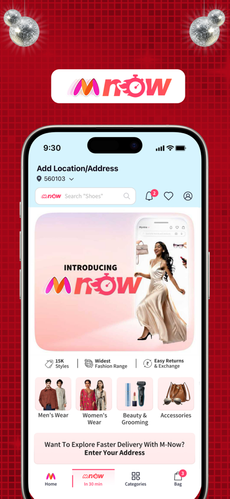 Myntra - Fashion Shopping App - Pantalla de smartphone que muestra la interfaz de la aplicación Myntra con la promoción de entrega rápida M-Now y varias categorías de moda como ropa para hombres y mujeres