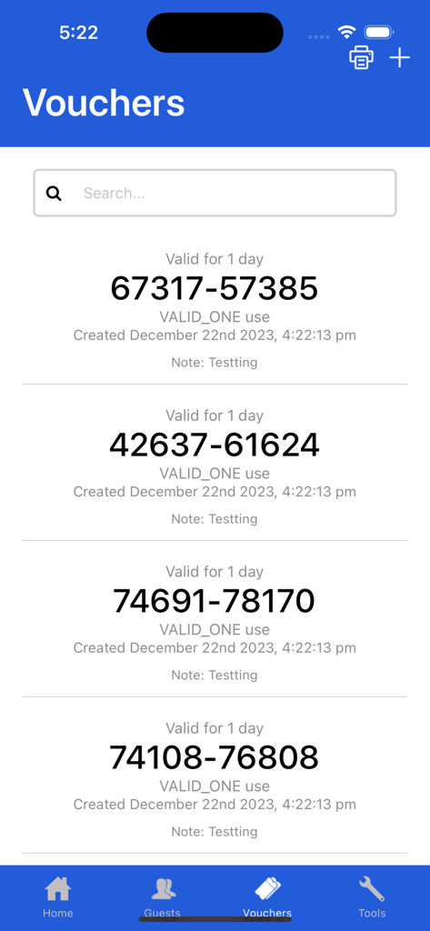 Hotspot Manager - Interfaccia dell'app Hotspot Manager che visualizza un elenco di voucher di accesso Wi-Fi con codici e stato di validità