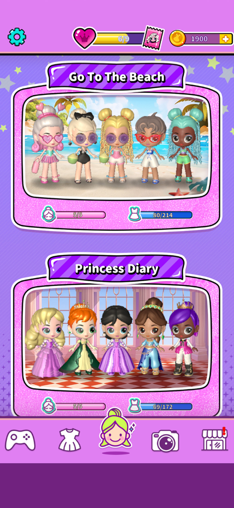 Doll Dress Up Salon - Menu screen showing beach and princess themed doll outfits in the Doll Dress Up Salon game