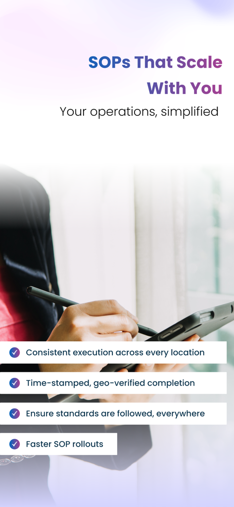 Retail manager using a tablet to manage scalable SOPs and ensure consistent store execution