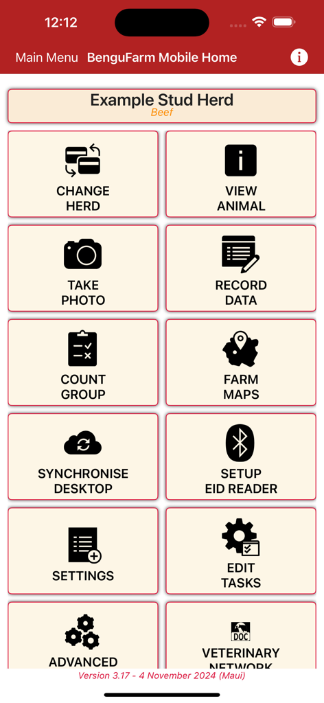 Schermata principale dell'app BenguFarm Mobile che mostra il menu principale per la gestione del bestiame e degli allevamenti