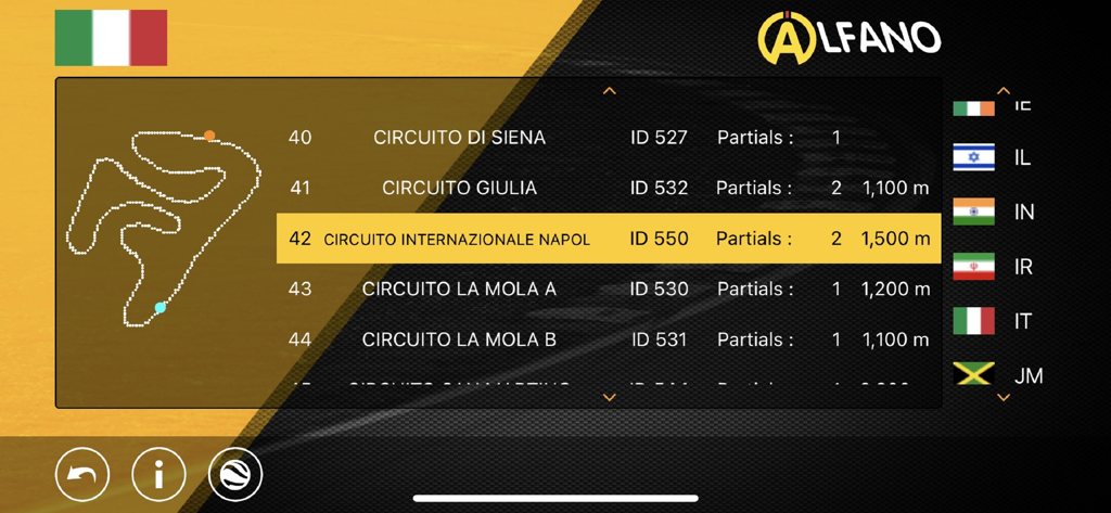 Interfaz de la aplicación ALFANO ADA mostrando una lista de circuitos de carreras con diseños de pista y detalles de distancia