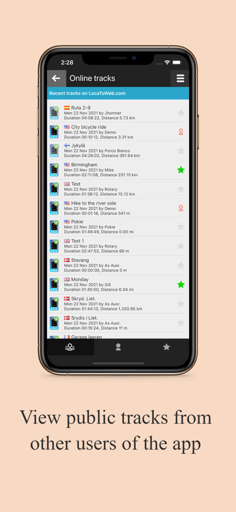 LocaToWeb Realtime GPS tracker - Una lista de pistas GPS públicas en tiempo real de varios usuarios en la aplicación LocaToWeb que muestra la duración y la distancia.