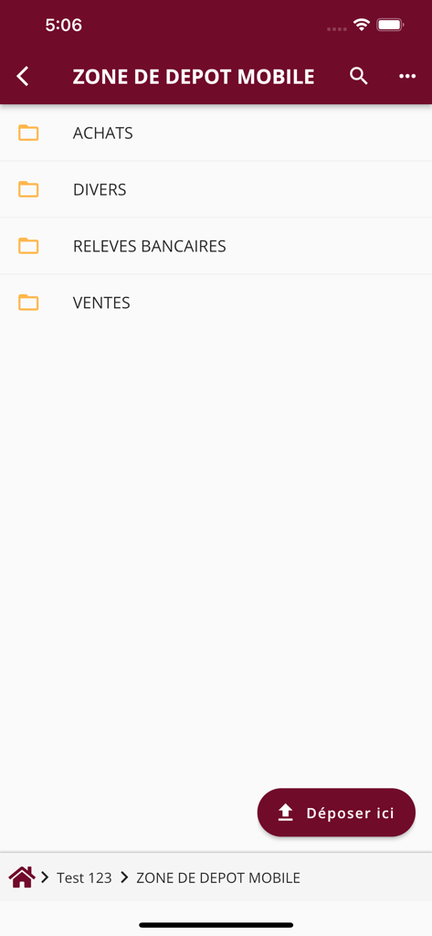 Interface of the mobile deposit zone showing document folders for purchases and bank statements