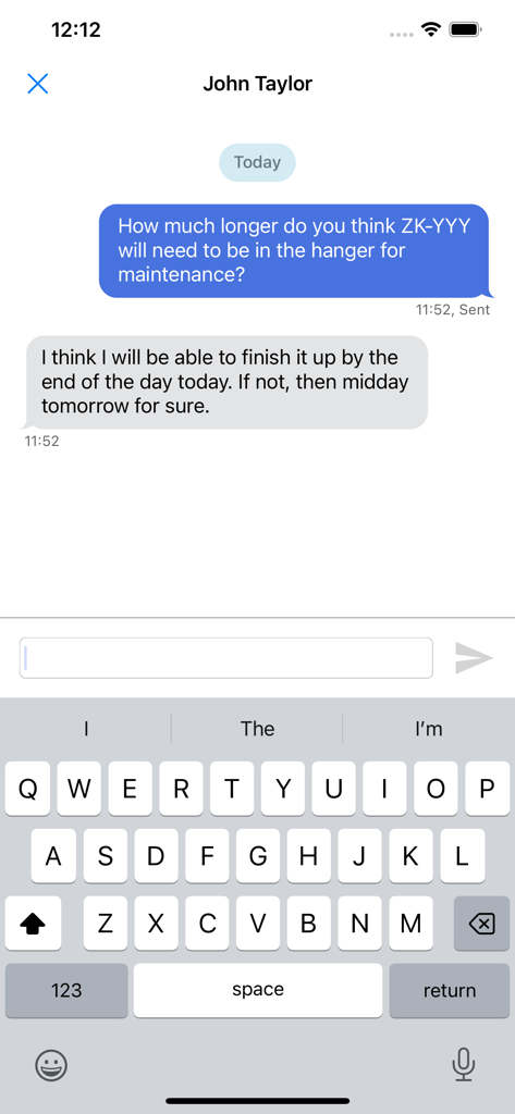 Spidertxt in-app satellite messaging interface showing a conversation about aircraft maintenance.