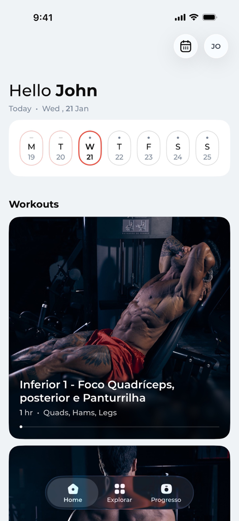 Hibrido+ - Tela inicial do aplicativo Hibrido+ exibindo um treino de perna personalizado e uma programação de treino semanal.