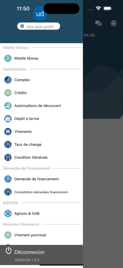 Menú lateral de la aplicación bancaria BGFIMOBILE CENTRAFRIQUE que muestra opciones para dinero móvil, consulta de cuentas y solicitudes de financiación.