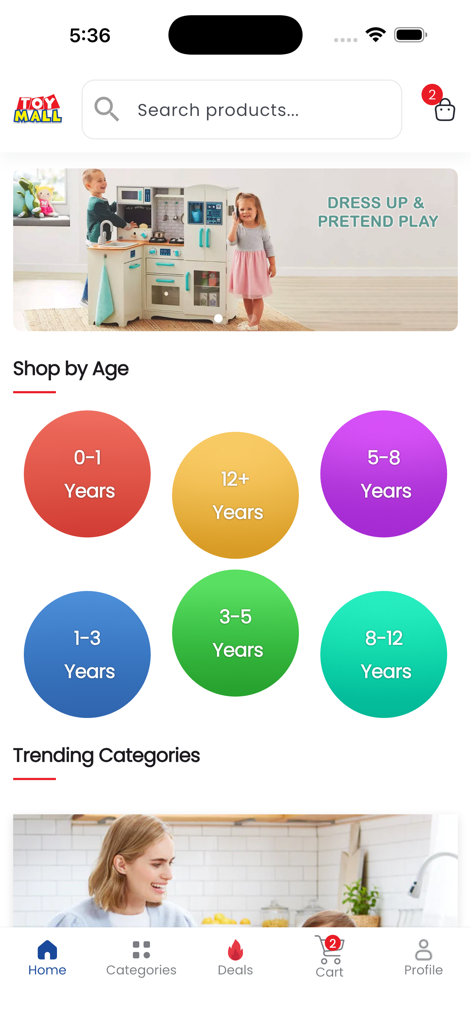 ToyMall 모바일 앱 홈 화면, 연령별 쇼핑 카테고리 및 추천 장난감 주방 배너 표시