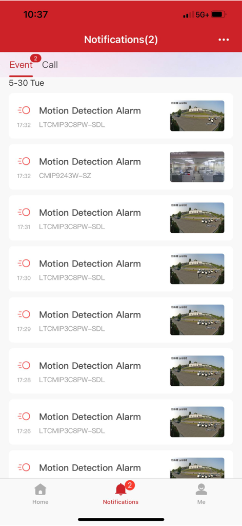 Interfaccia dell'app LTS Connect che mostra un elenco di avvisi di rilevamento di movimento di sicurezza con miniature video.