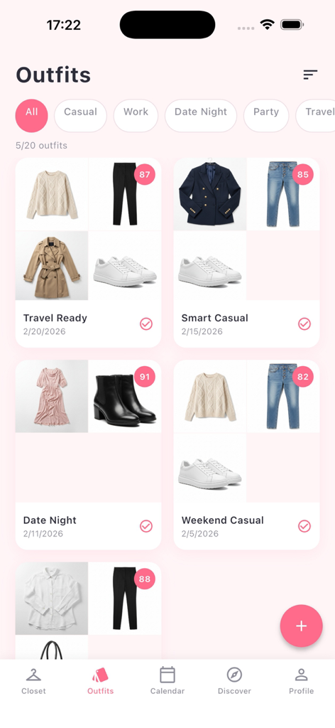 Misco - Capture d'écran de l'application Misco 'Tenues' présentant des ensembles de vêtements organisés et des catégories de style