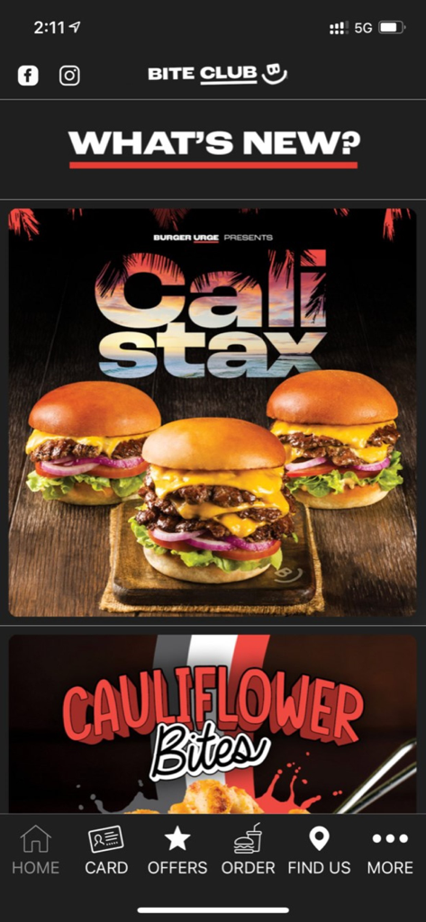 Tela do aplicativo Burger Urge What's New mostrando promoções de hambúrgueres Cali Stax e Cauliflower Bites.