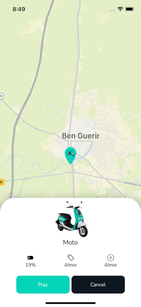 POGO sharing - Map interface of the POGO sharing app displaying an available electric moped with rental price and battery status