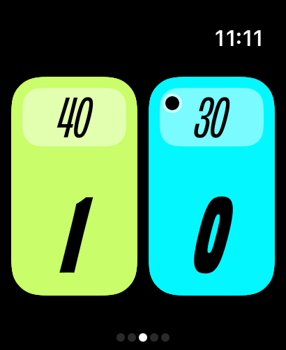 Apple Watch interface of the Padel Score Tracker app displaying a match score of 40 to 30 with high contrast green and cyan panels