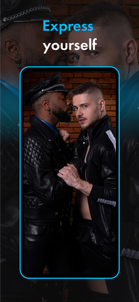 ROMEO - Gay Dating & Chat - Deux hommes en tenue de cuir posant ensemble avec le texte Exprimez-vous
