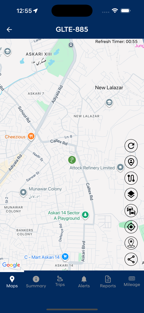 Echtzeit-Fahrzeugortung auf einer detaillierten Karte innerhalb der PX Flottenmanagement-App.