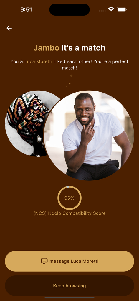 Elite Ndolo - Afro Dating - Pantalla de coincidencias de la aplicación Elite Ndolo que muestra dos perfiles de usuario con un puntaje de compatibilidad del noventa y cinco por ciento