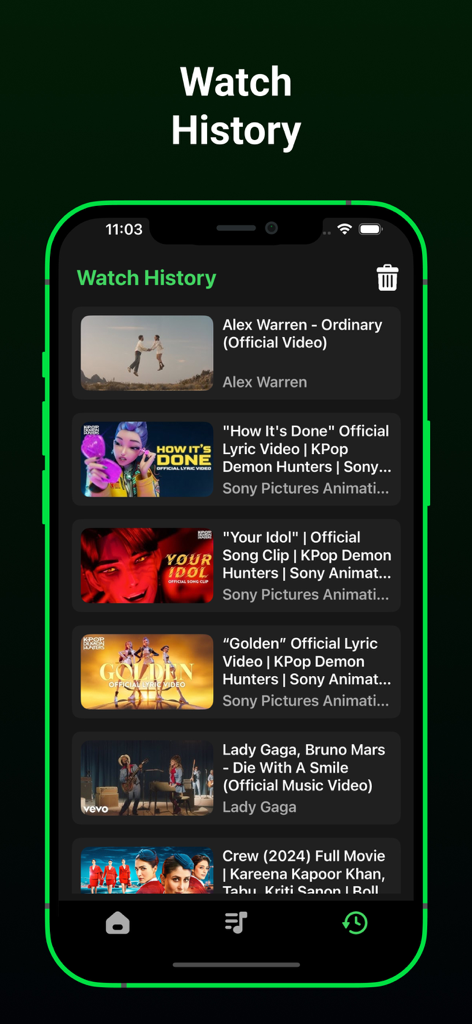 Pure Tuber Lite: Video & Music - Pantalla de historial de visualización en la aplicación Pure Tuber Lite que muestra una lista de vídeos y clips musicales reproducidos recientemente.