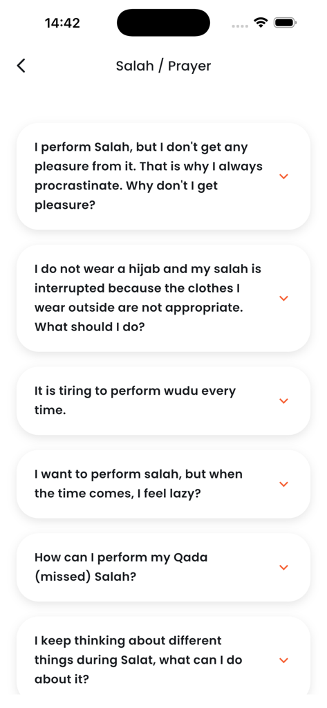 Step Islam - Uma tela de celular do aplicativo Step Islam mostrando perguntas e respostas comuns sobre como realizar a oração Salah.