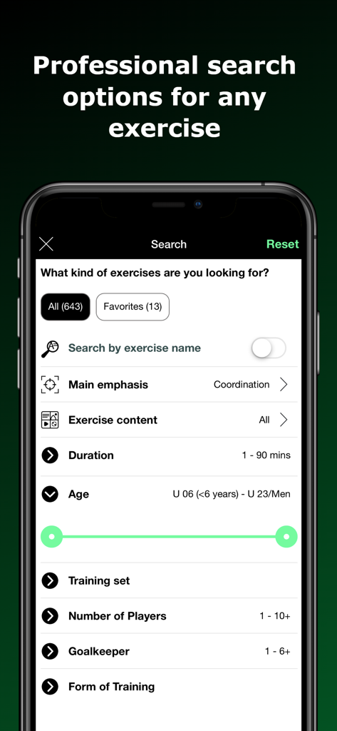 Interface de pesquisa avançada para exercícios de futebol com filtros para idade, duração e foco