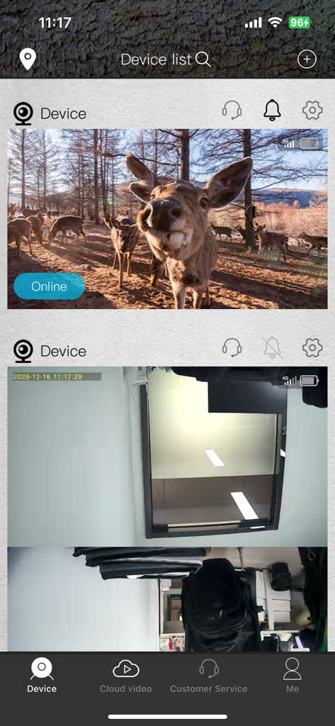 Interfaccia dell'app Ucon che mostra più flussi di fotocamere da caccia 4G, tra cui un primo piano di un cervo e una visualizzazione di sicurezza interna