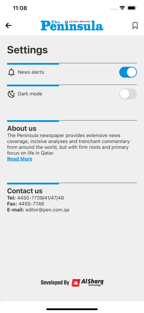 Página de definições da aplicação The Peninsula com alertas de notícias e alternâncias de modo escuro com detalhes de contacto