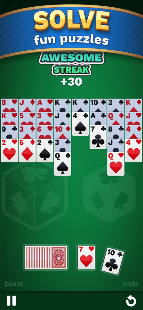 Golf Solitaire Cube - Gameplay of Golf Solitaire Cube showing a card streak and puzzle board on a green background.