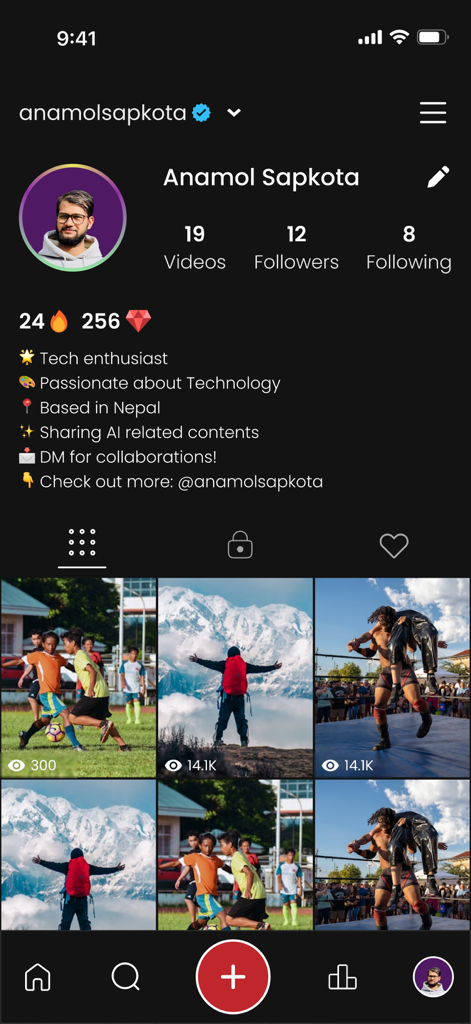 Tela de perfil de usuário no KuKu App mostrando biografia, contagem de seguidores e uma grade de vídeos enviados.