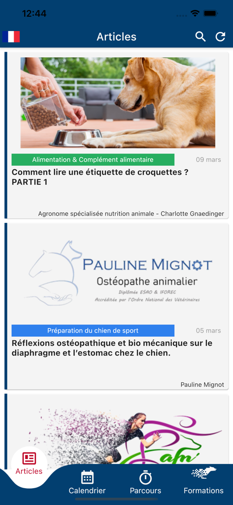 Tela do aplicativo Agility Click and Run mostrando artigos sobre nutrição canina e osteopatia para treinadores de agility