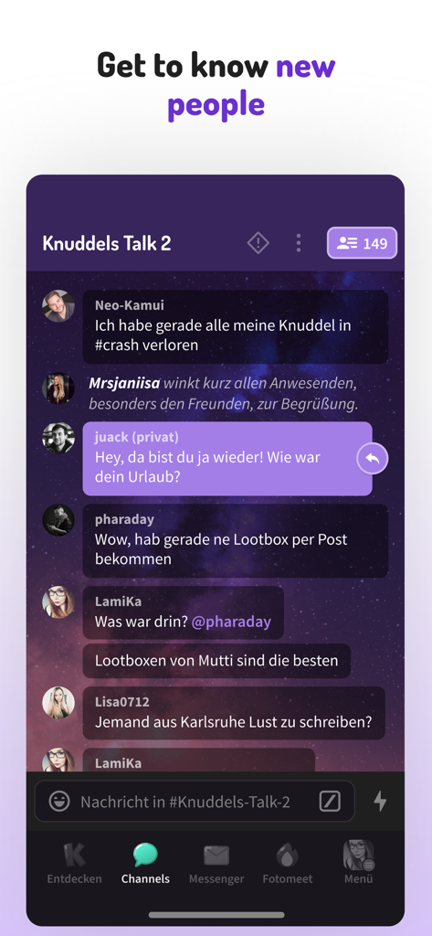 Ein mobiler Bildschirm, der die Knuddels Chat-Oberfläche mit verschiedenen Benutzernachrichten in einem Community-Kanal zeigt
