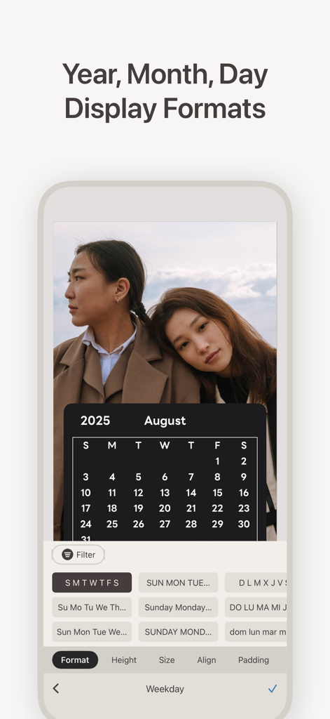カスタムフォトカレンダーの年、月、日の表示形式オプションを示すCalmakerアプリのインターフェース