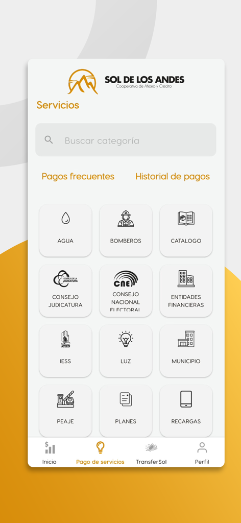 SOL APP - Pantalla móvil de SOL APP que muestra varias opciones de pago de servicios públicos y básicos para usuarios en Ecuador