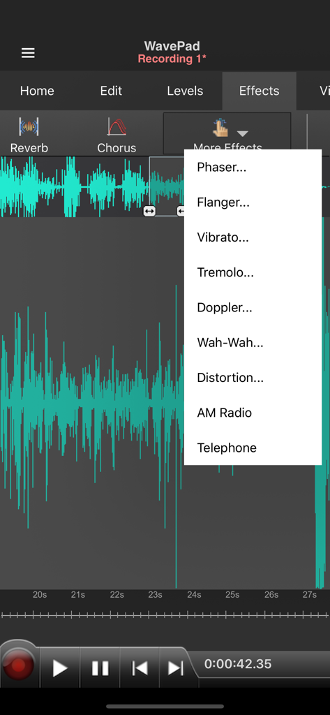 Menu suspenso mostrando vários efeitos de áudio como phaser e flanger no aplicativo WavePad Master Edition.