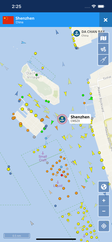 VesselFinder Lite app showing real-time ship positions and movement tracks in the Port of Shenzhen