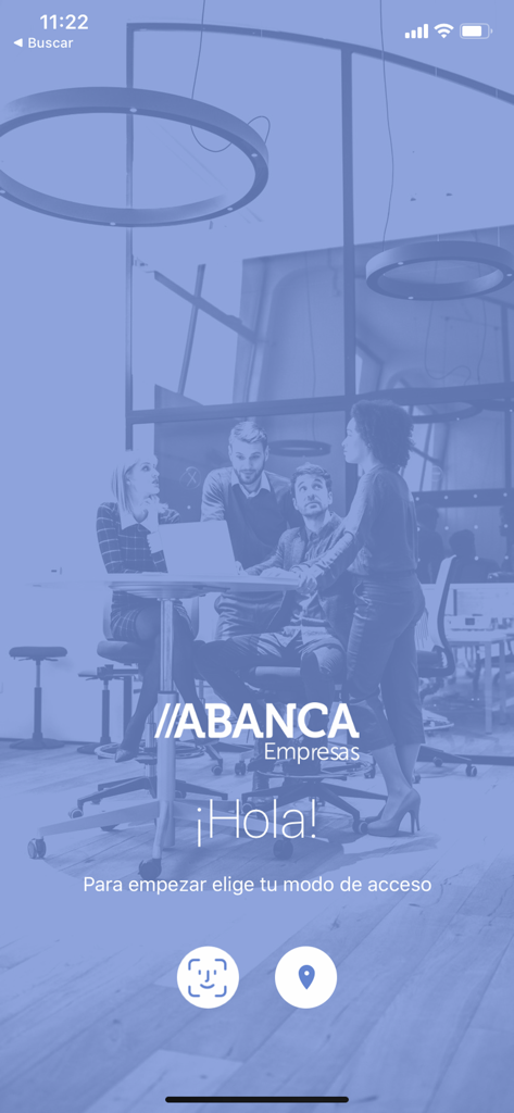 ABANCA Empresas - Pantalla de bienvenida de ABANCA Empresas mostrando la opción de inicio de sesión con Face ID y fondo de equipo empresarial